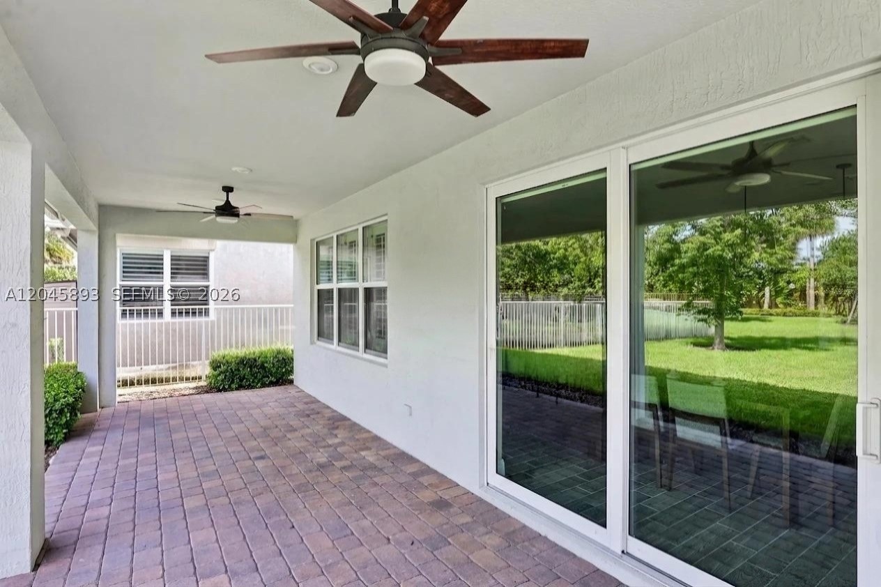 1636 Trailhead Ter Property Photo 44