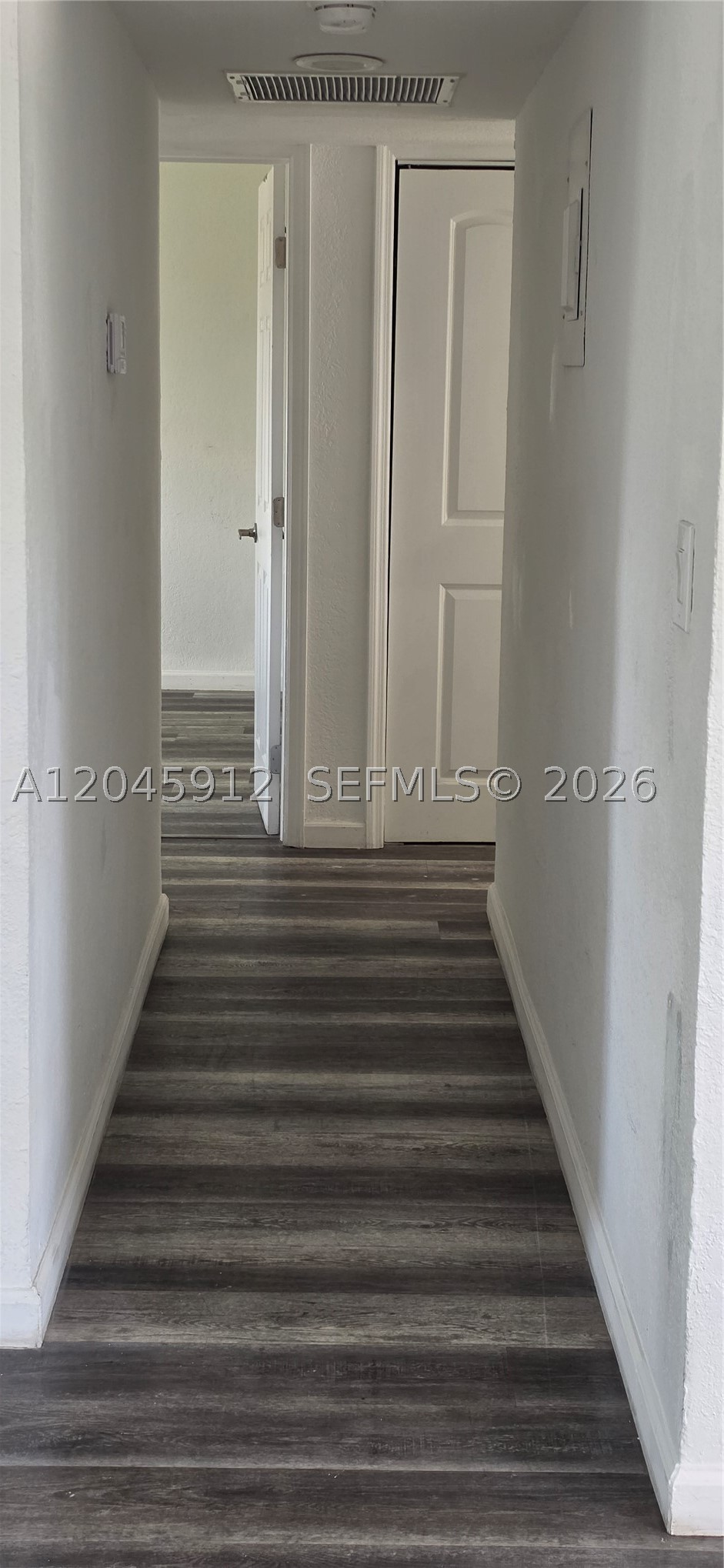 A12045912 Property Photo 15