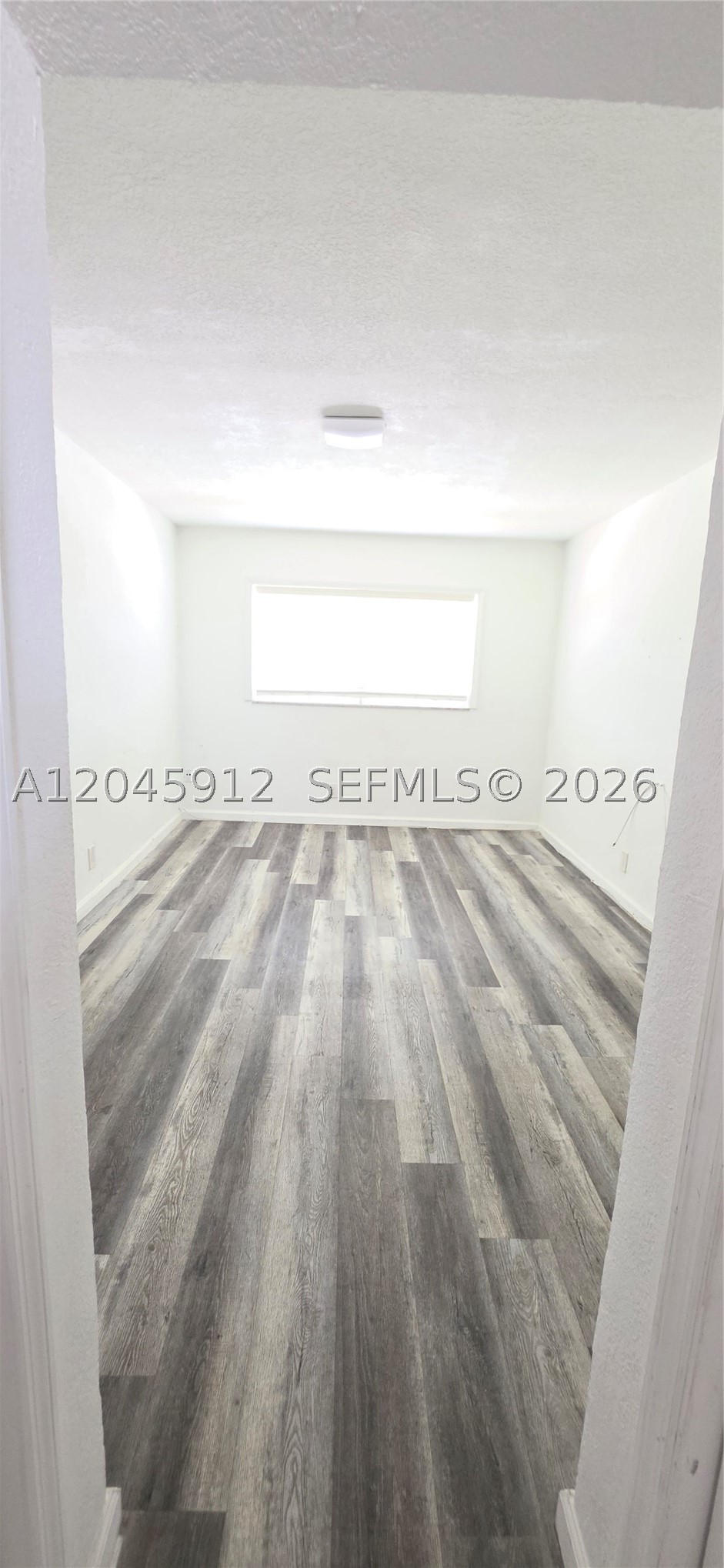 A12045912 Property Photo 16