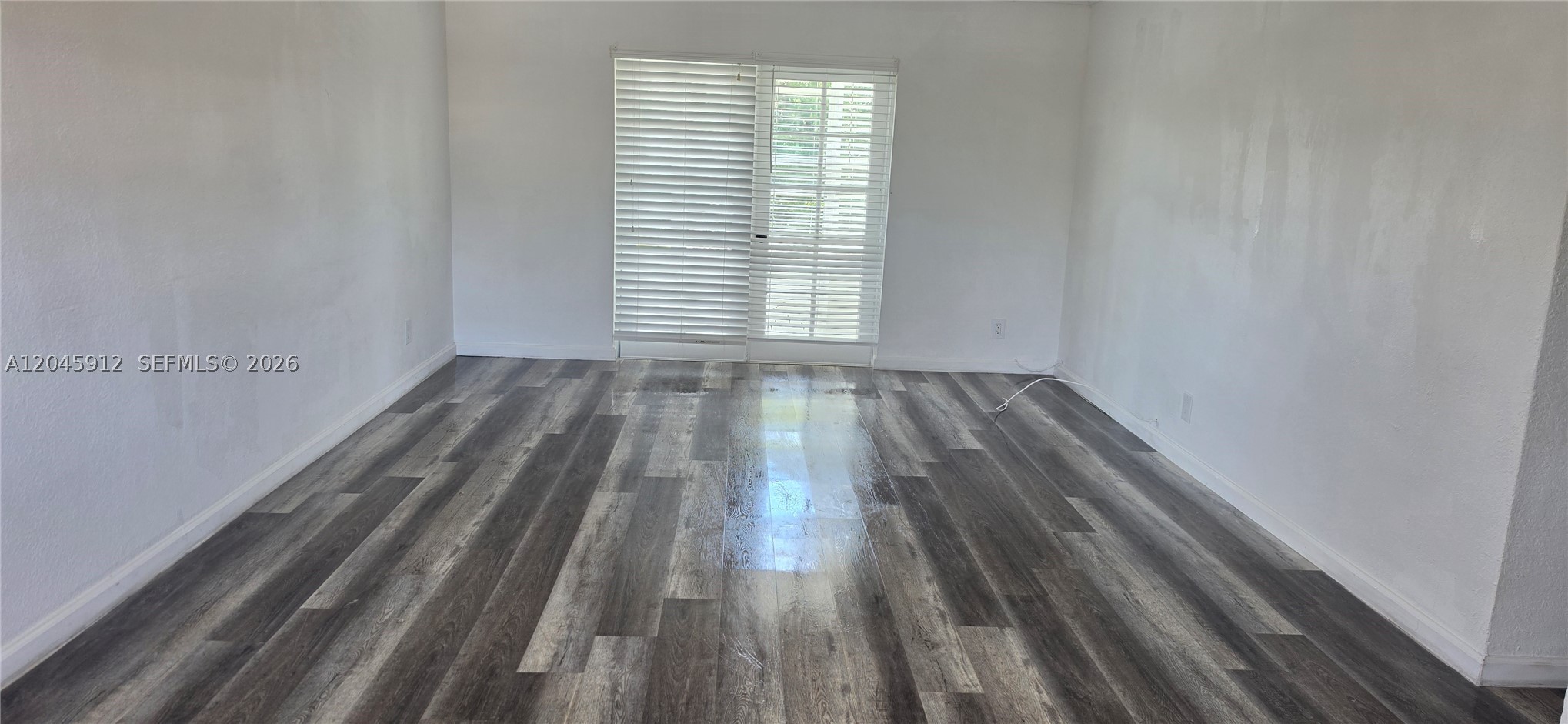 A12045912 Property Photo 17