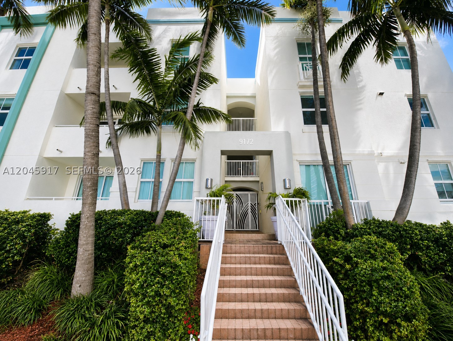 9172 Collins Ave 218 Property Photo 2