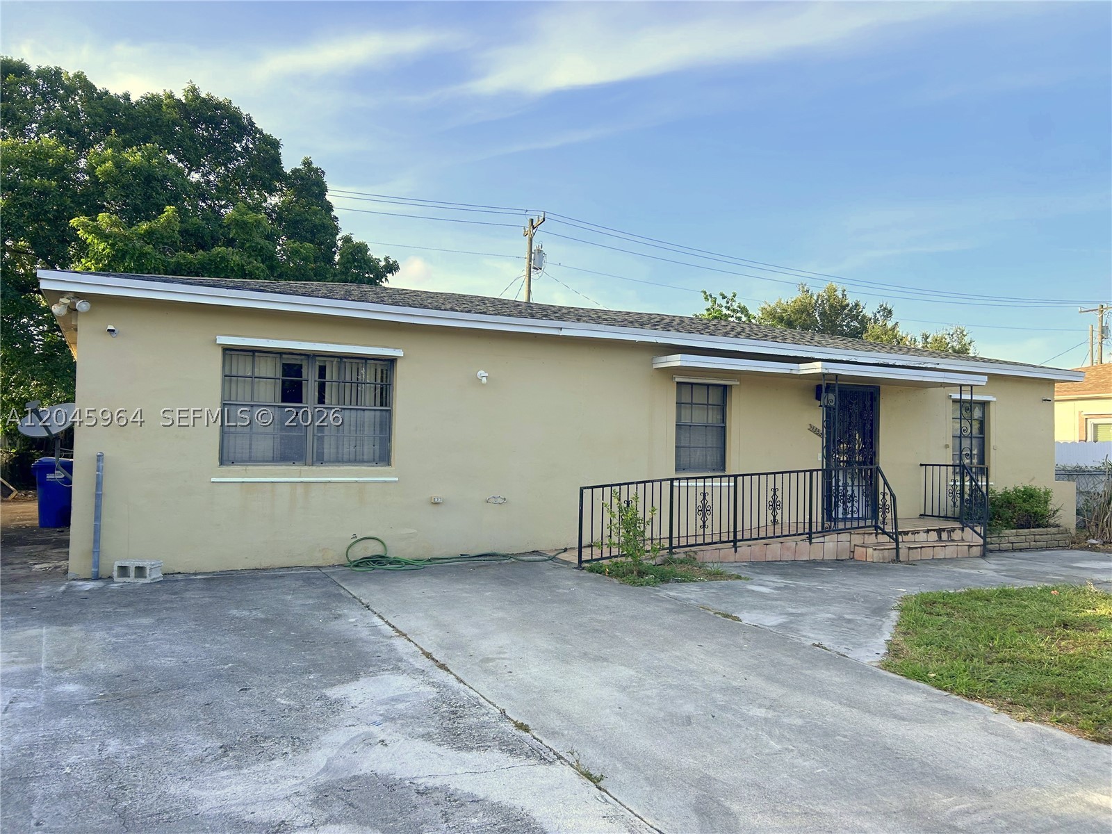 1355 NW 86th St Property Photo 1