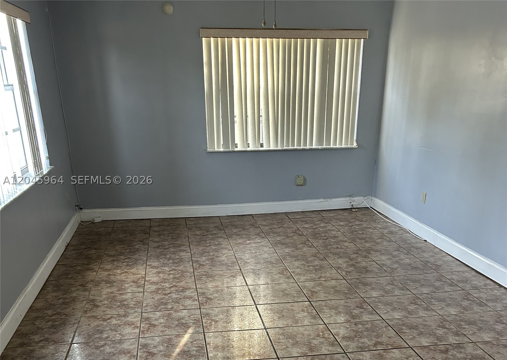 1355 Nw 86th St Property Photo 11