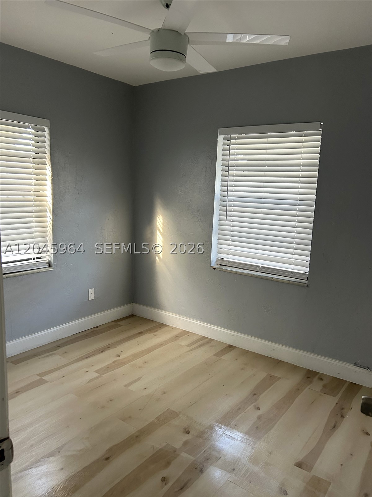 1355 Nw 86th St Property Photo 15