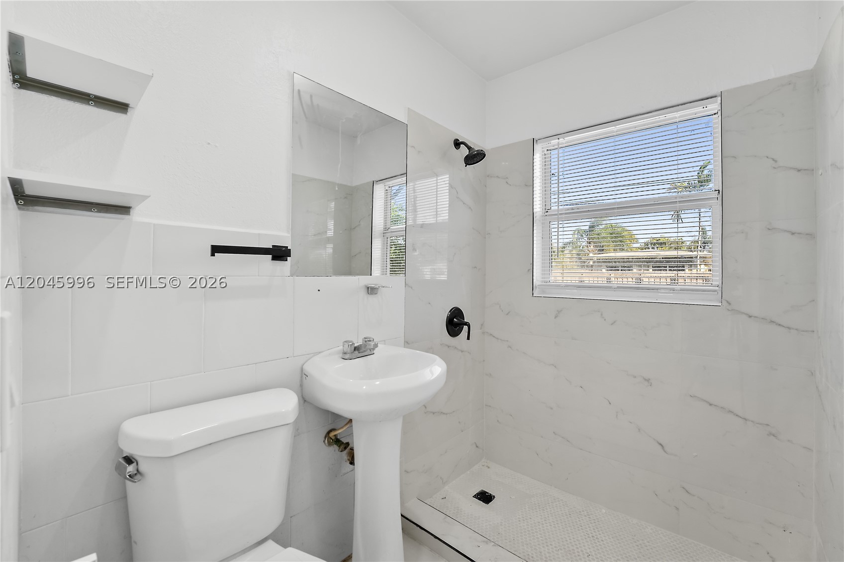 1201 Nw 10th Pl Property Photo 12