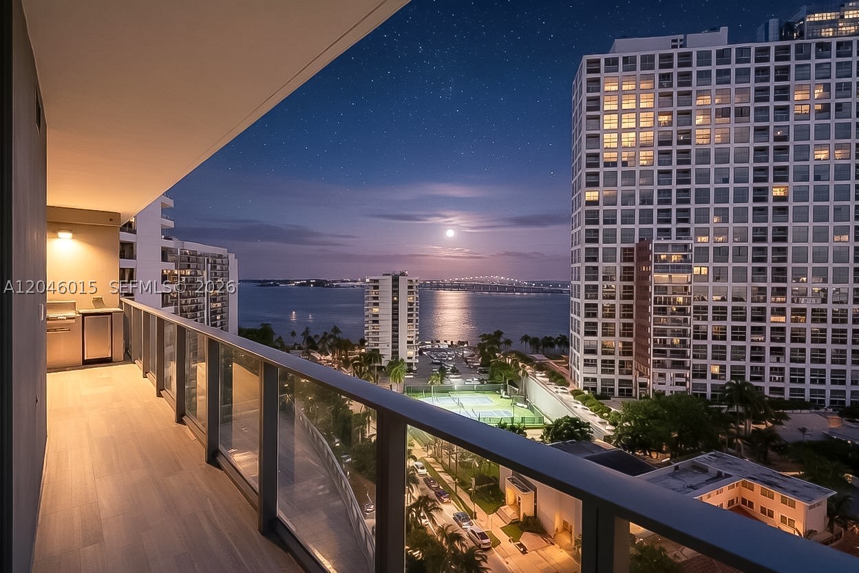 1451 Brickell Ave 1404 Property Photo 1
