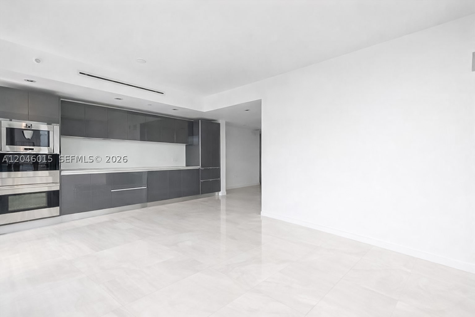 1451 Brickell Ave 1404 Property Photo 15