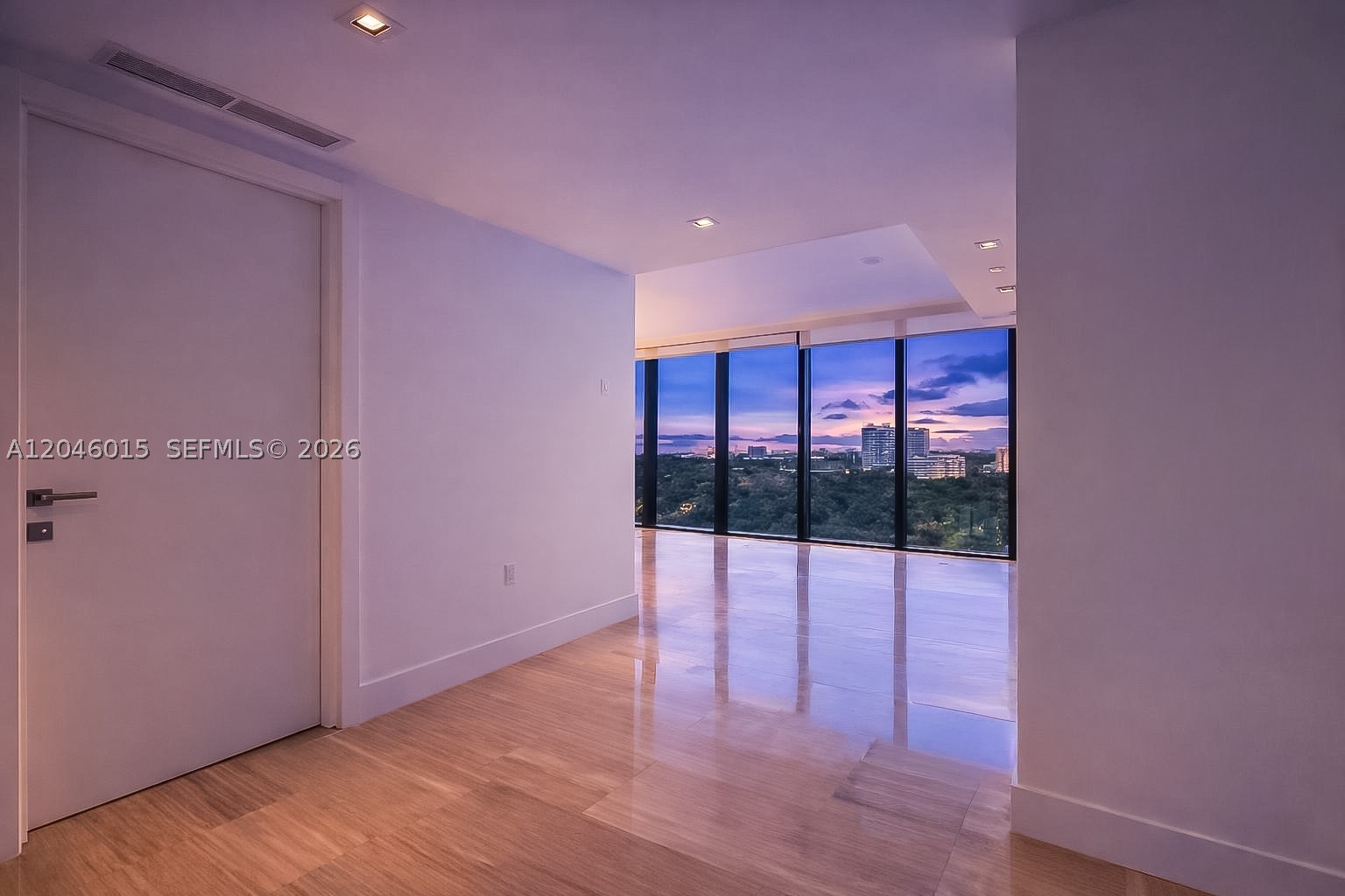 1451 Brickell Ave 1404 Property Photo 20