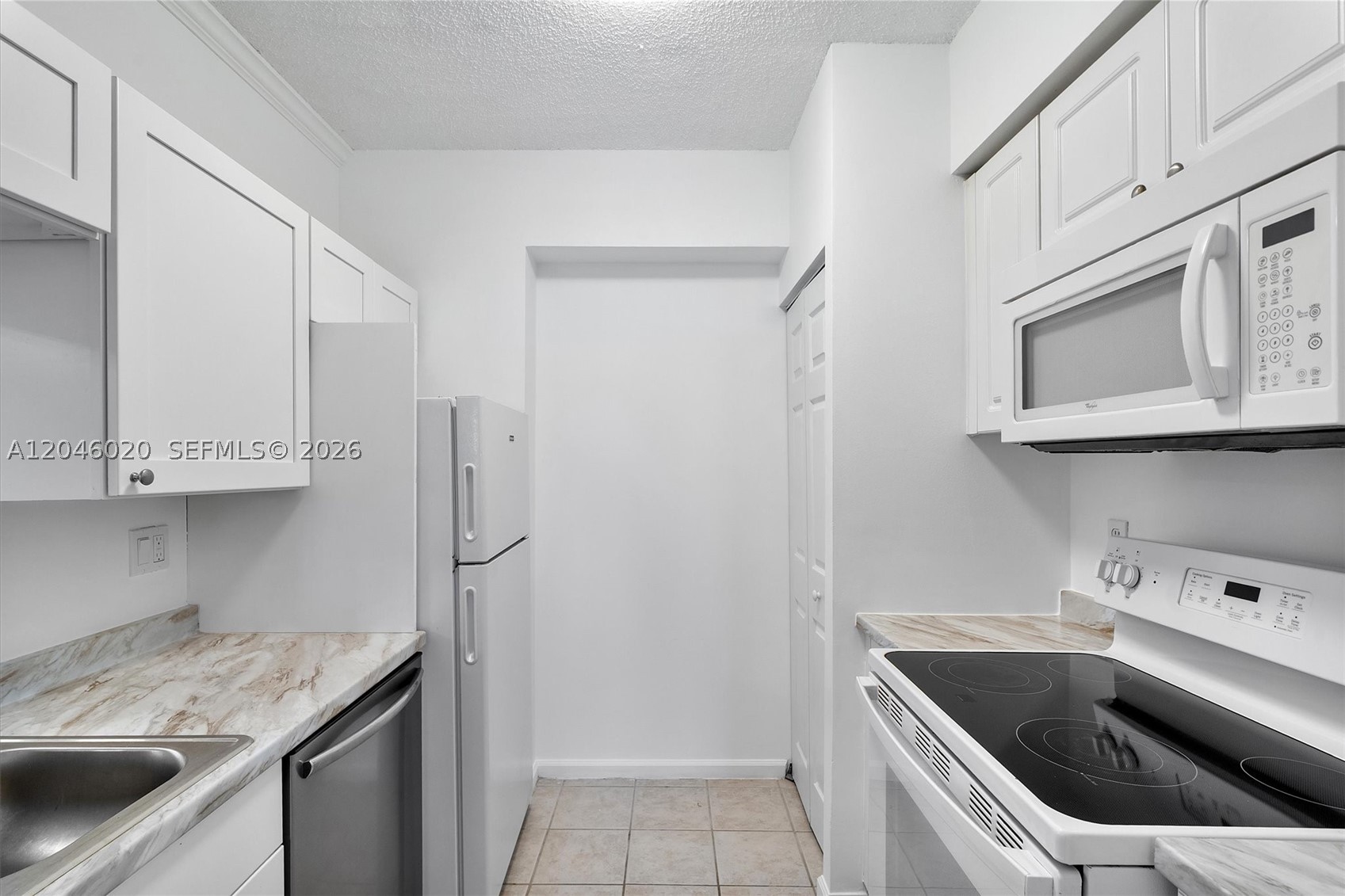 17100 N Bay Rd 1717 Property Photo 15