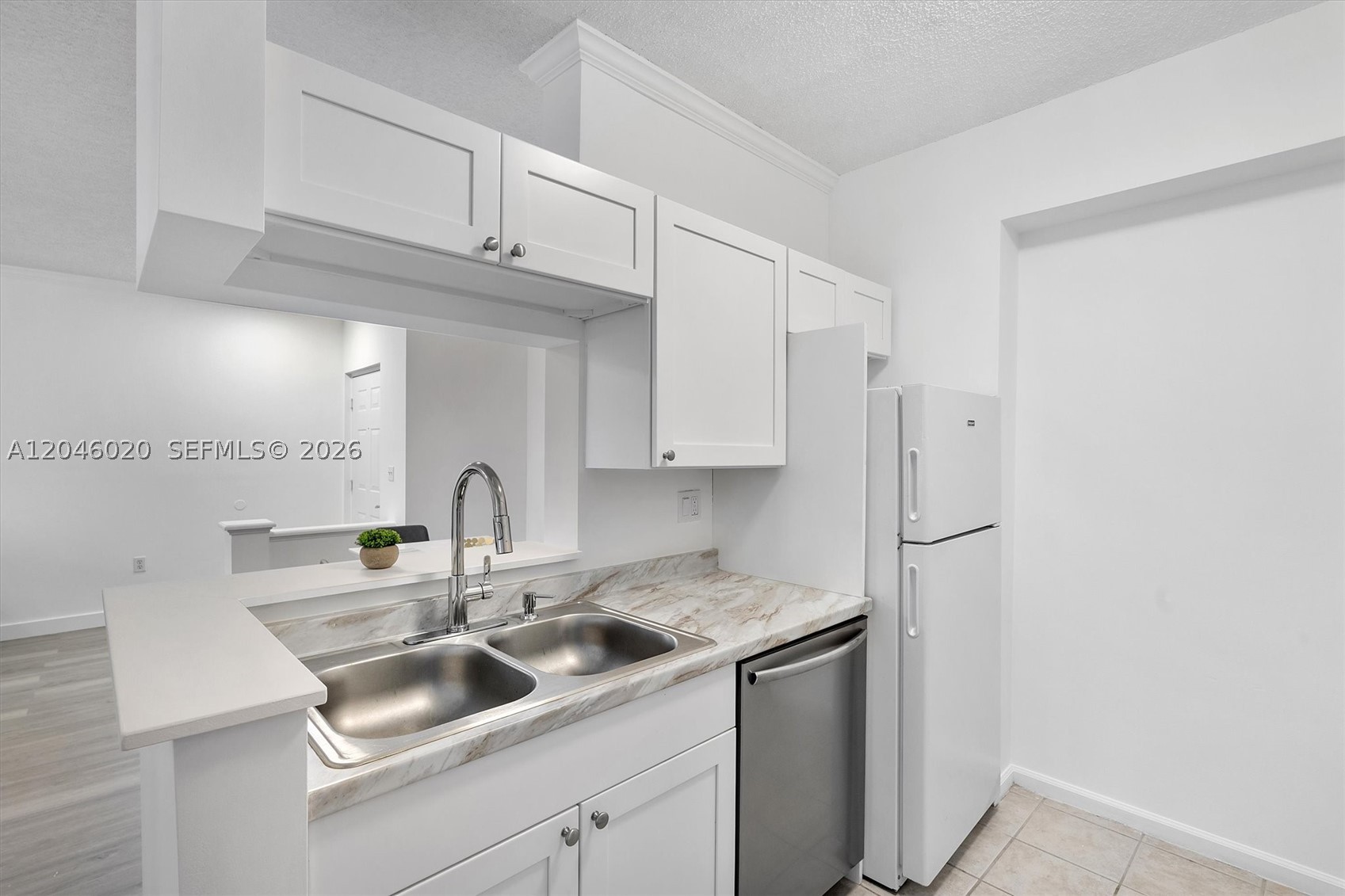17100 N Bay Rd 1717 Property Photo 16