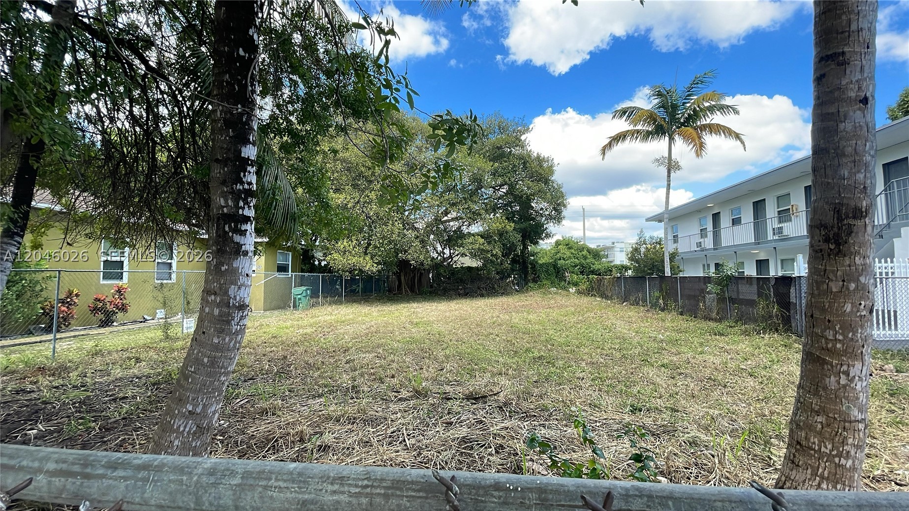 1255 Nw 60 St Property Photo 1
