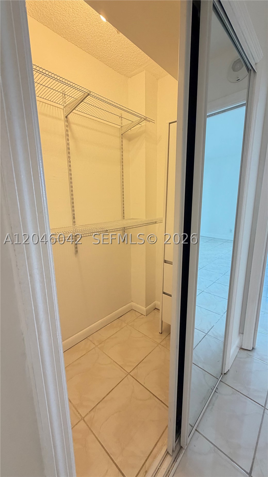 100 Bayview Dr 509 Property Photo 16