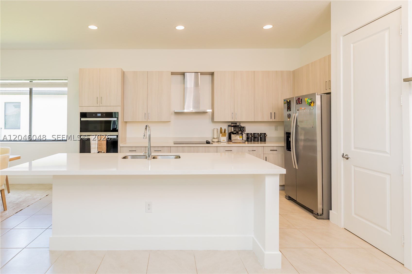 5261 Lamone Ln Property Photo 3