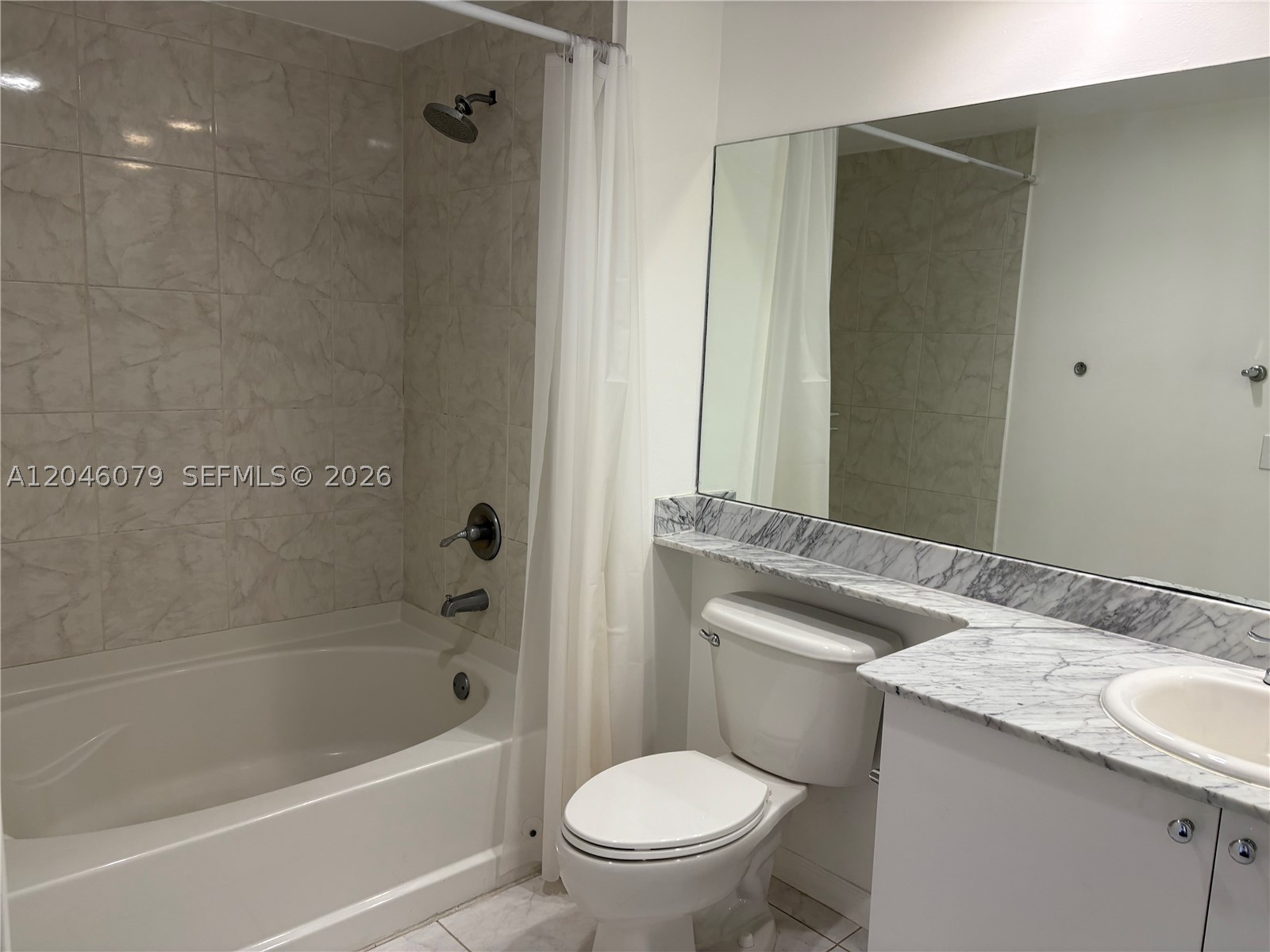 18800 Ne 29 Ave 807 Property Photo 11