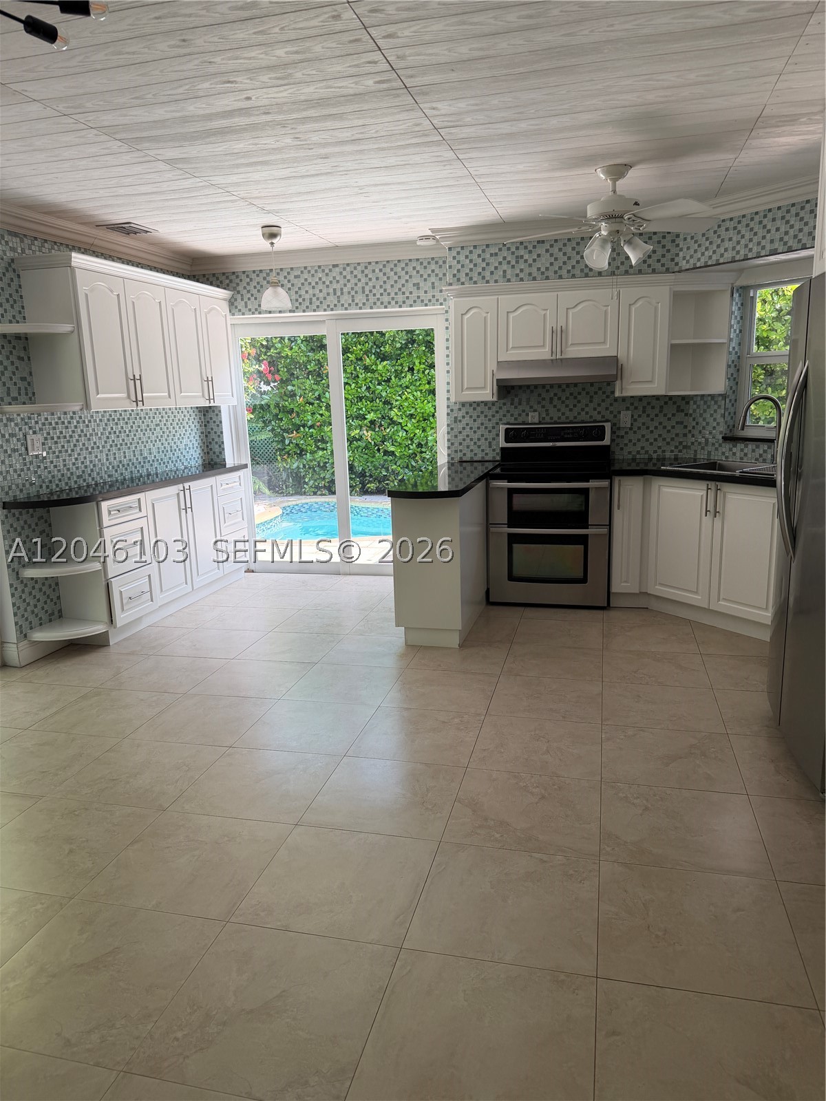 A12046103 Property Photo 1