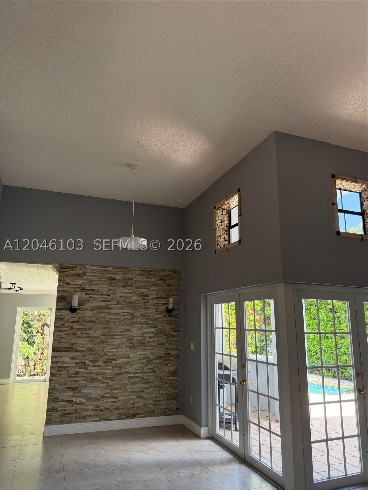 A12046103 Property Photo 7