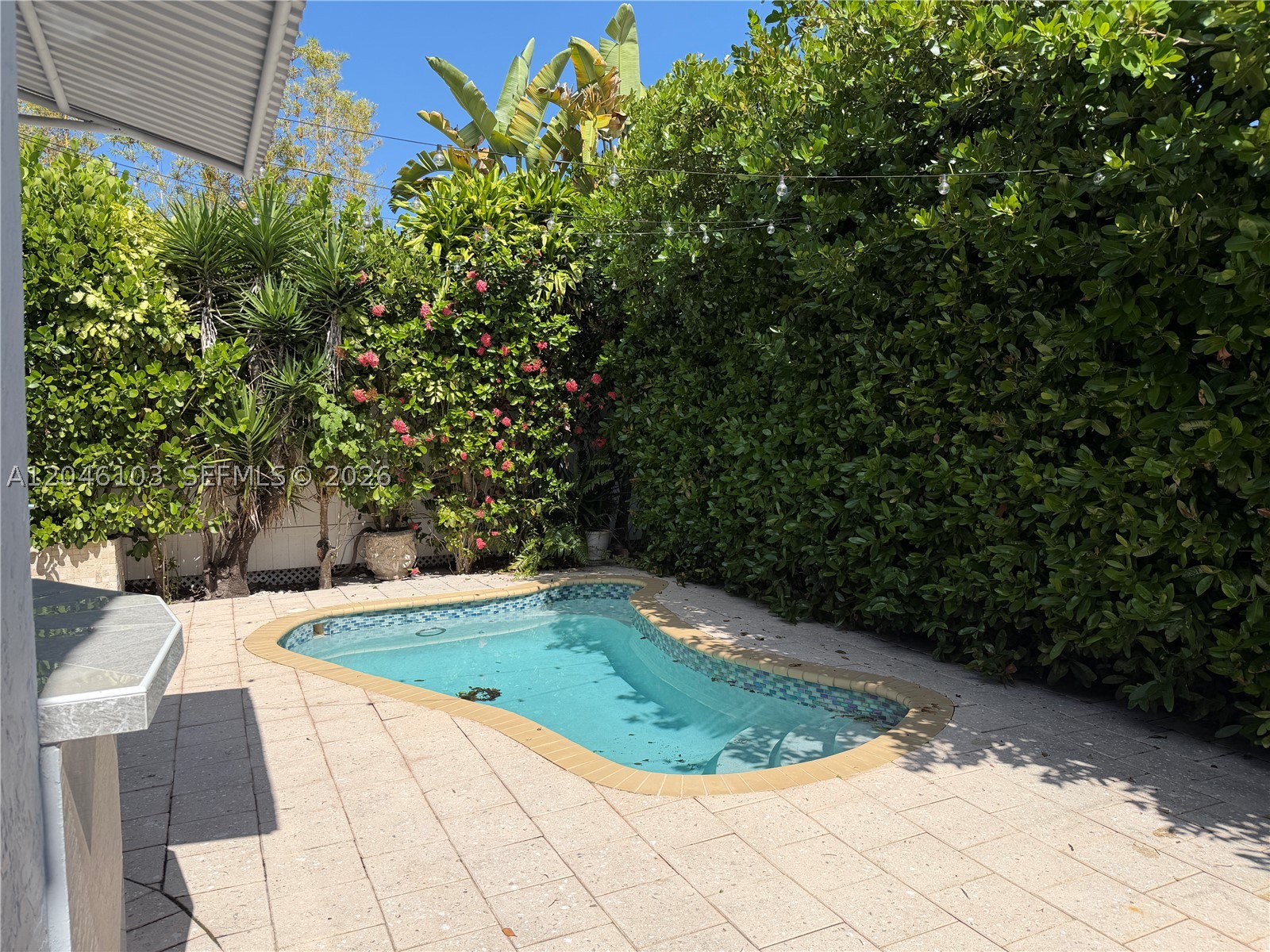 A12046103 Property Photo 8