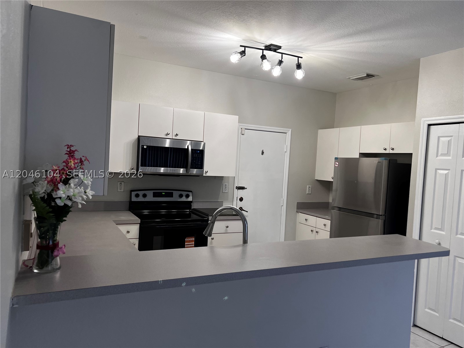 13802 Sw 276th St Property Photo 10