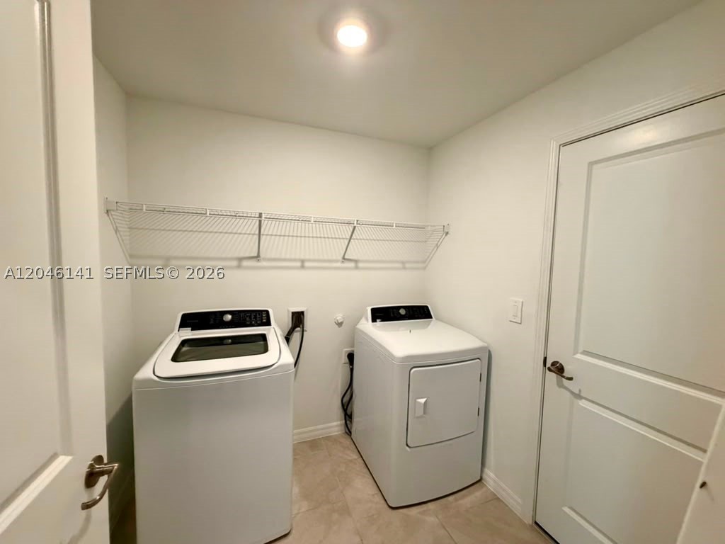 4104 Ne 12th Ct Property Photo 5