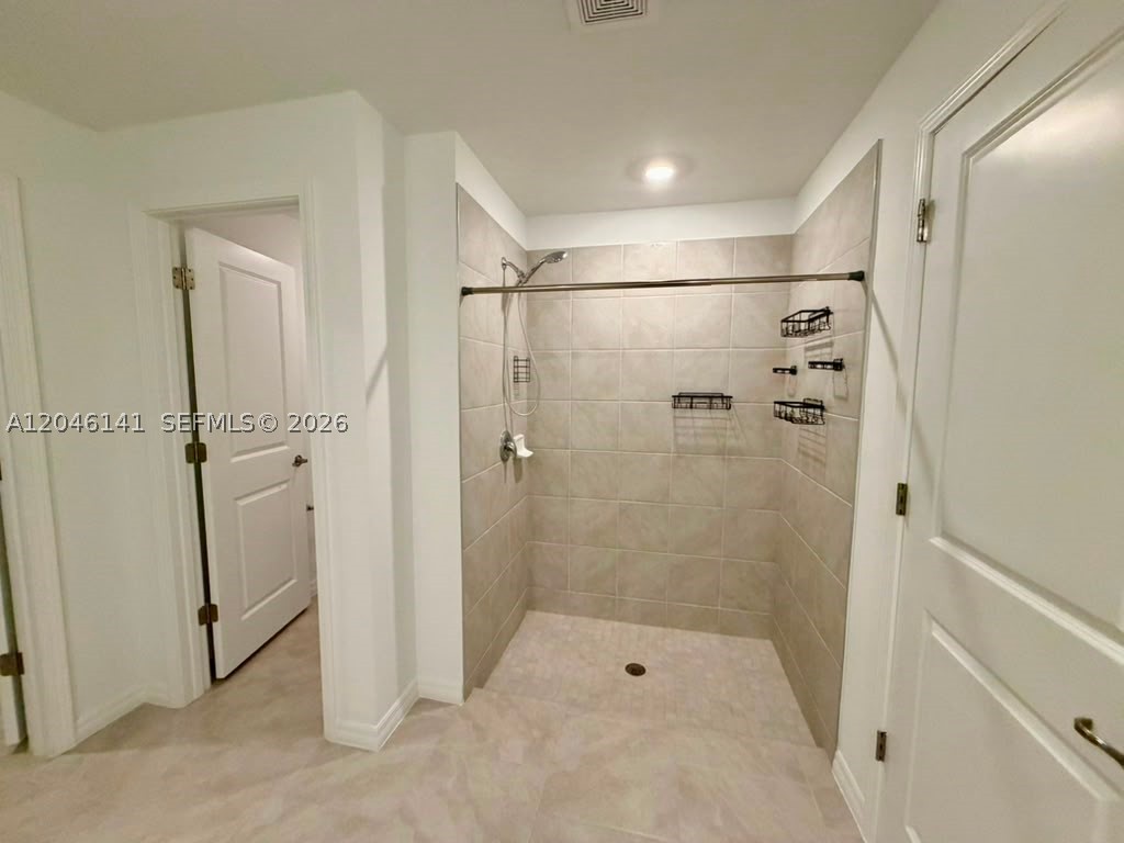 4104 Ne 12th Ct Property Photo 13