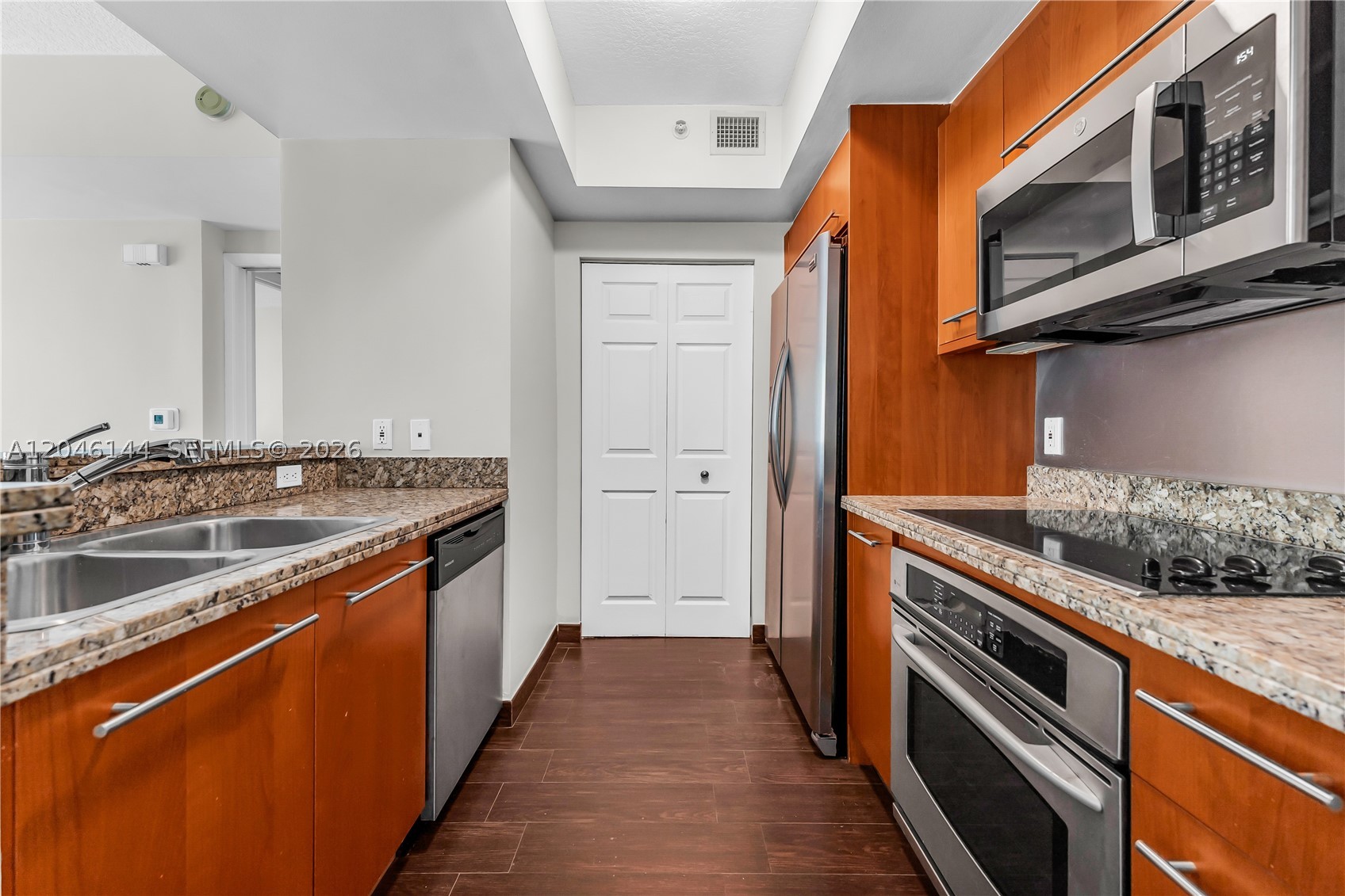 110 Washington Ave 1506 Property Photo 11