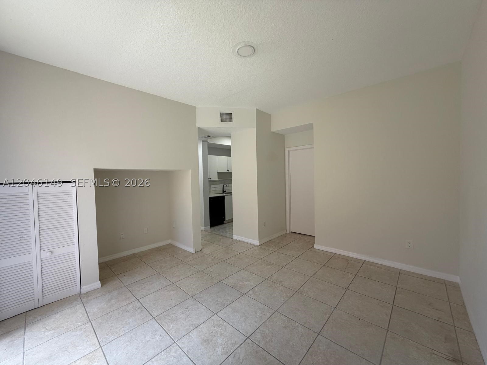 2201 Clipper Pl 5405 Property Photo 2