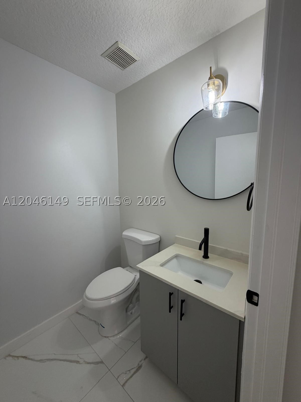 2201 Clipper Pl 5405 Property Photo 12
