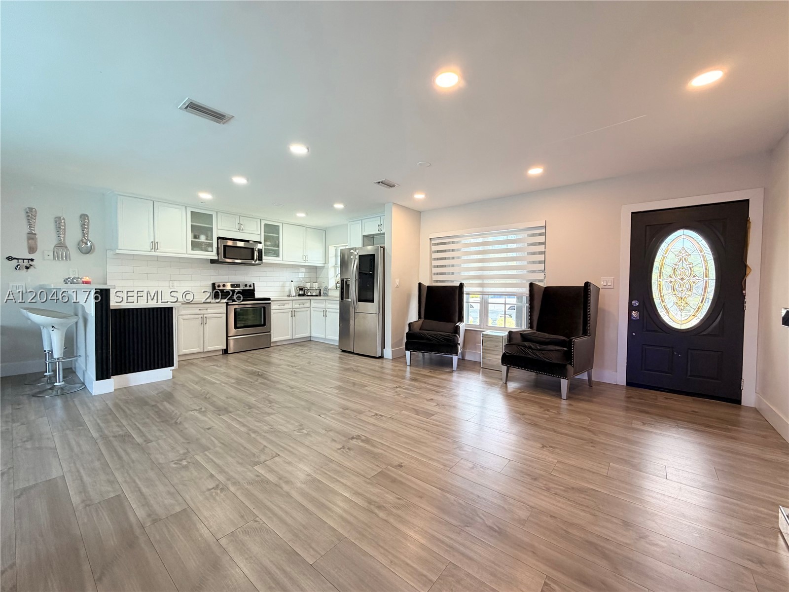 17130 Nw 42nd Ct Property Photo 3