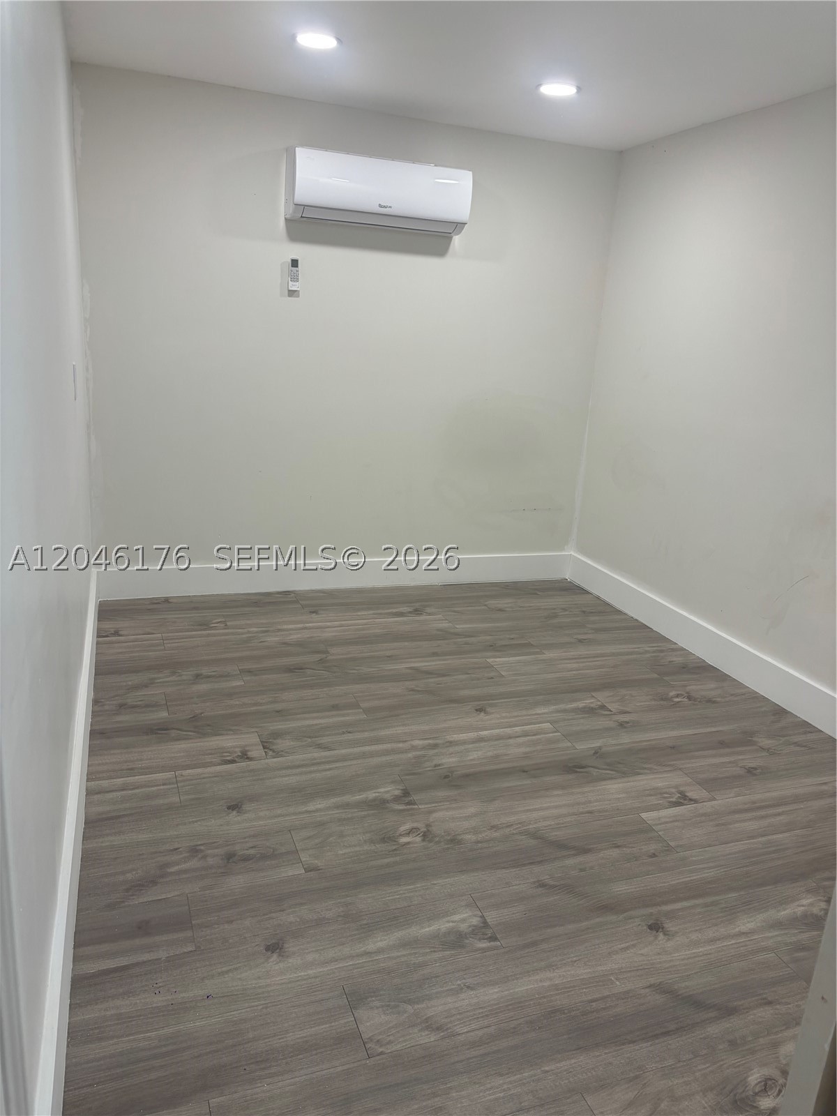 17130 Nw 42nd Ct Property Photo 21