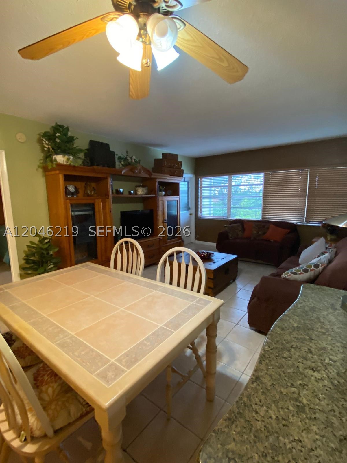 330 Se 2nd St 403f Property Photo 8