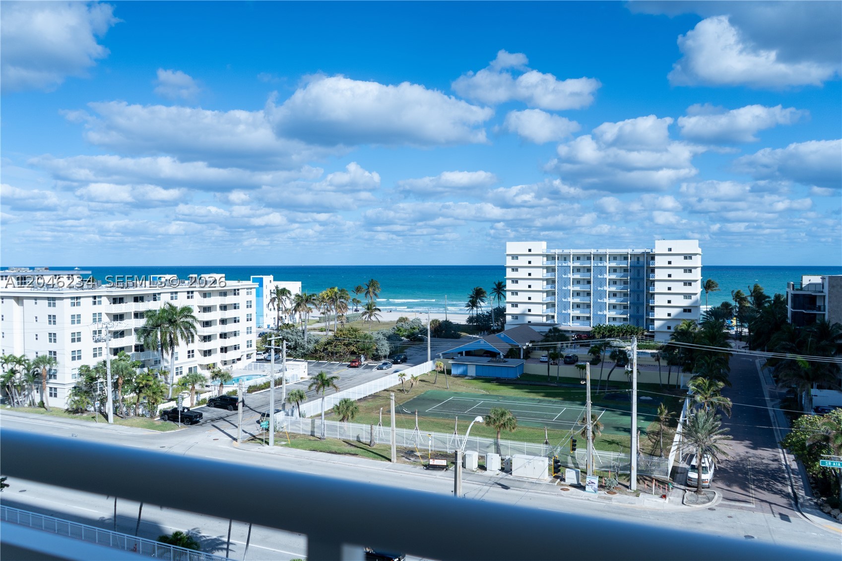 1600 S Ocean Dr 8I Property Photo 1