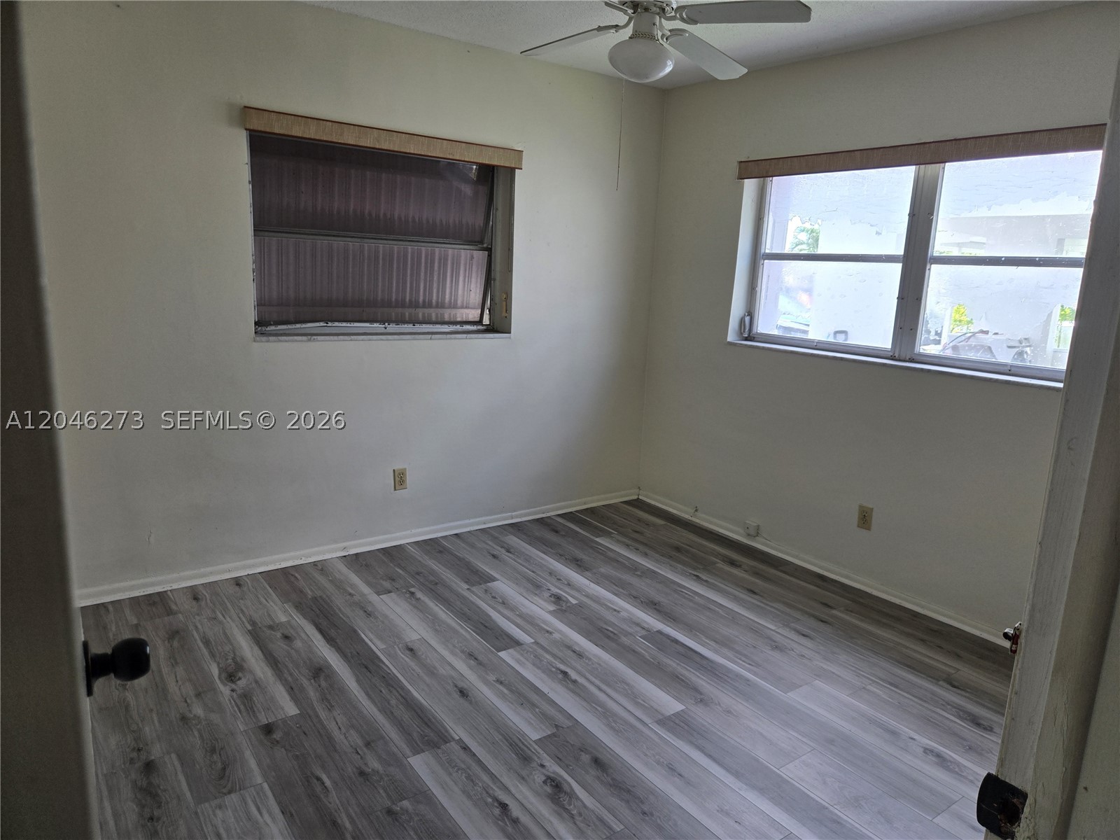 4205 Nw 52nd Ave Property Photo 7