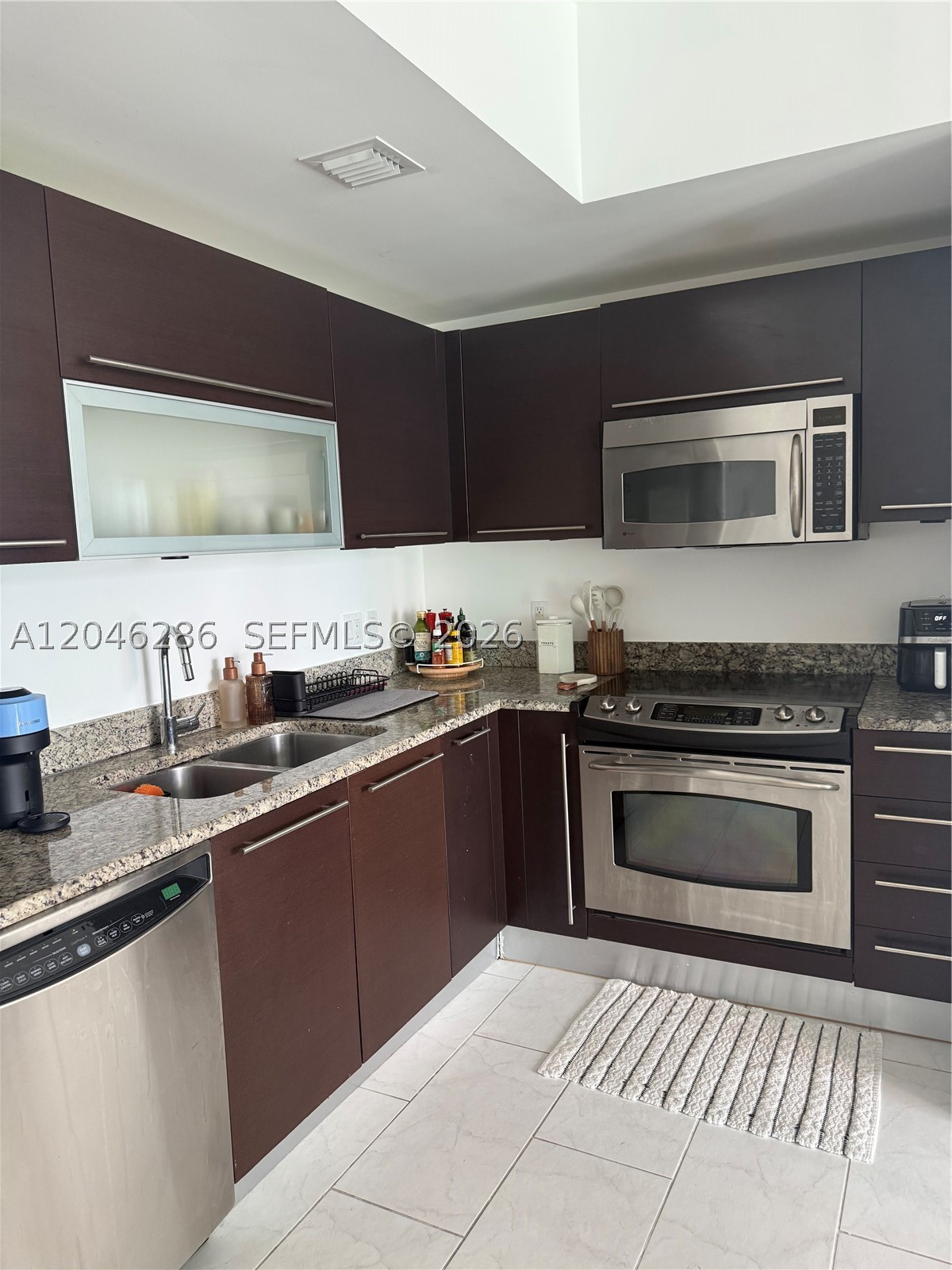 950 Brickell Bay Dr 2907 Property Photo 16