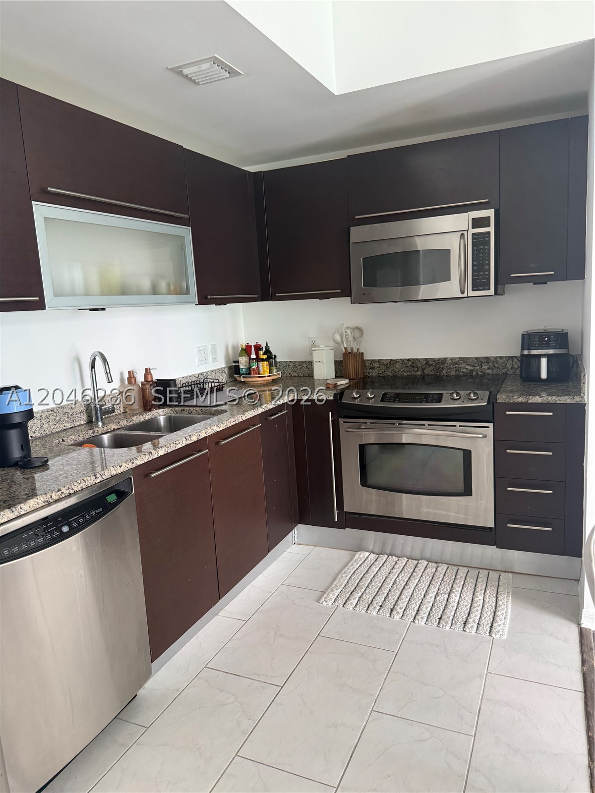 950 Brickell Bay Dr 2907 Property Photo 19