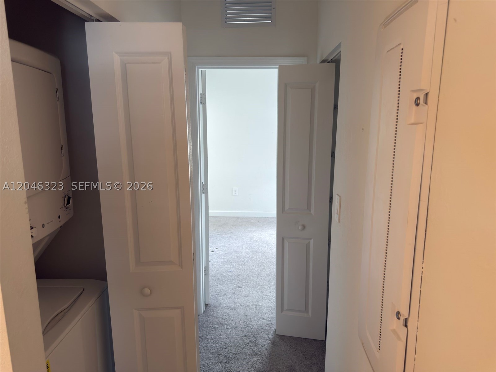 A12046323 Property Photo 18