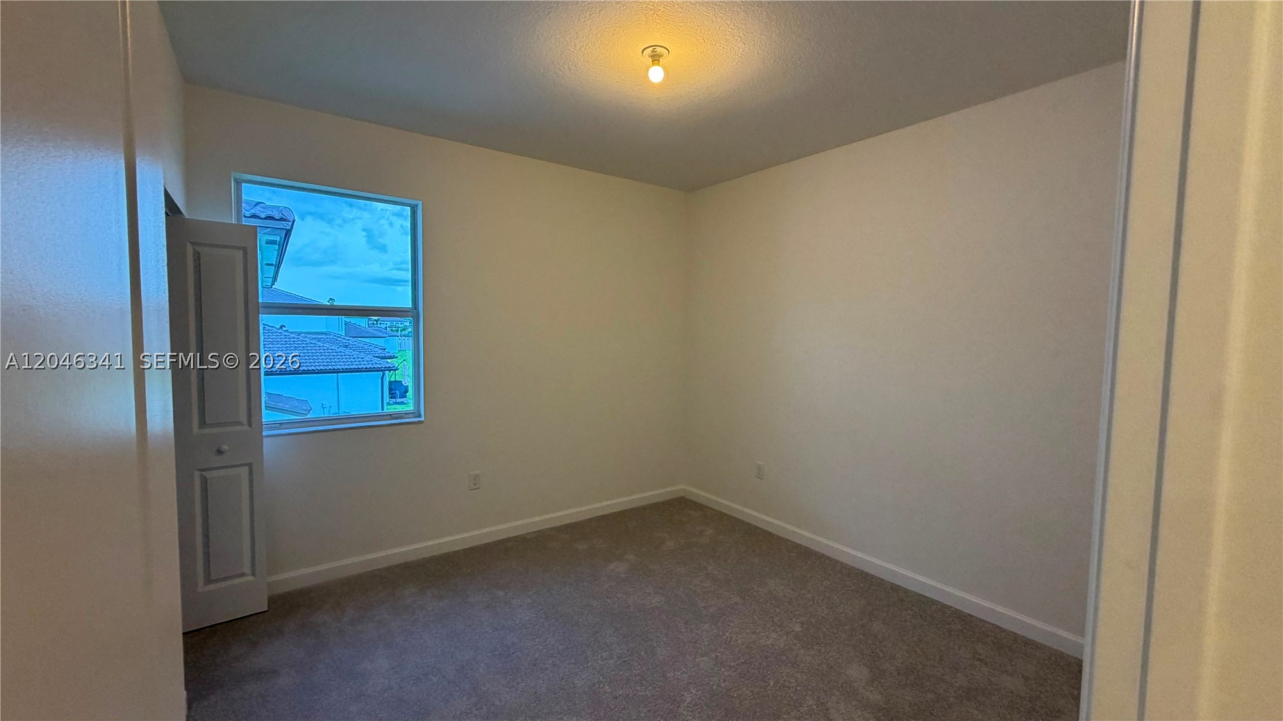 2475 Se 29th Dr Property Photo 10