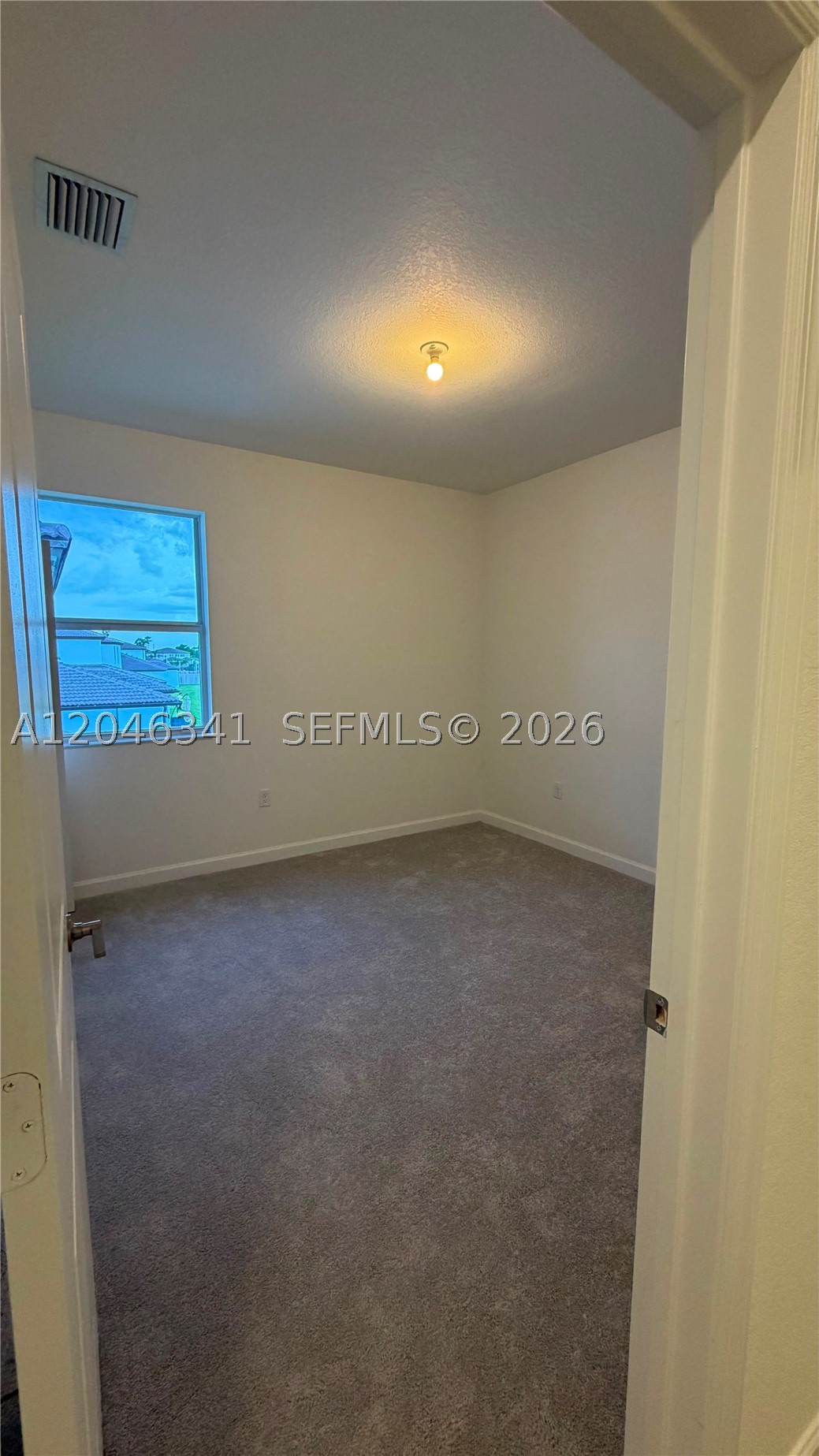 2475 Se 29th Dr Property Photo 14