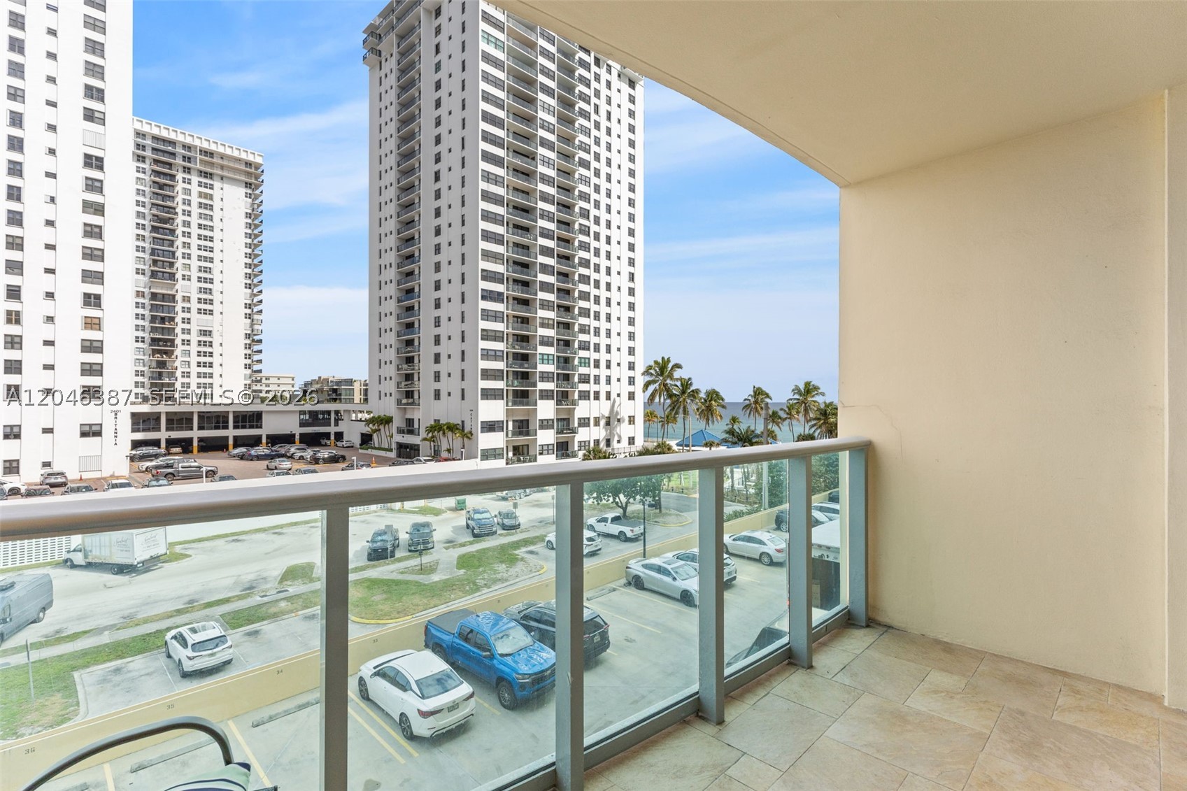 2501 S Ocean Dr 438 Property Photo 18