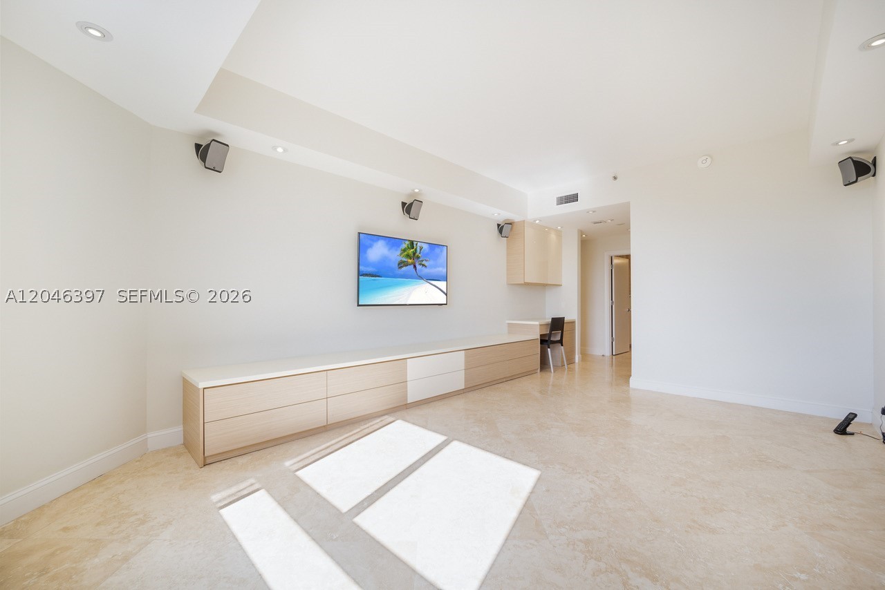 151 Crandon Blvd 439 Property Photo 11
