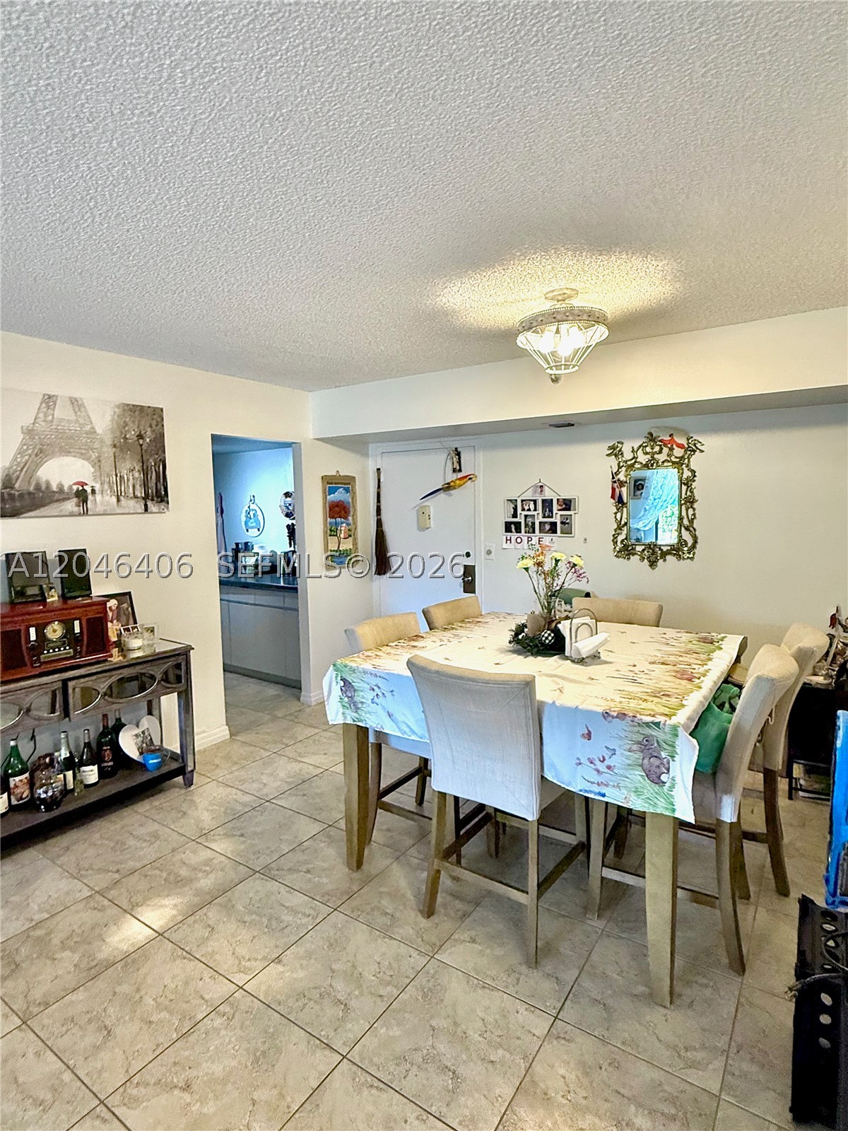 1300 Saint Charles Pl 402 Property Photo 7