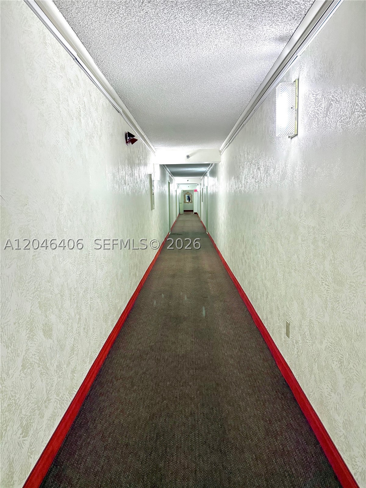 1300 Saint Charles Pl 402 Property Photo 13