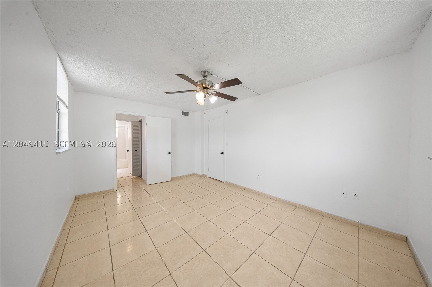 14155 Sw 87th St 404-e Property Photo 6
