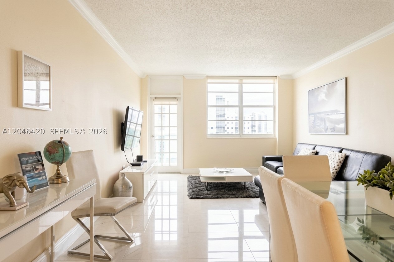 19370 Collins Ave 716 Property Photo 4