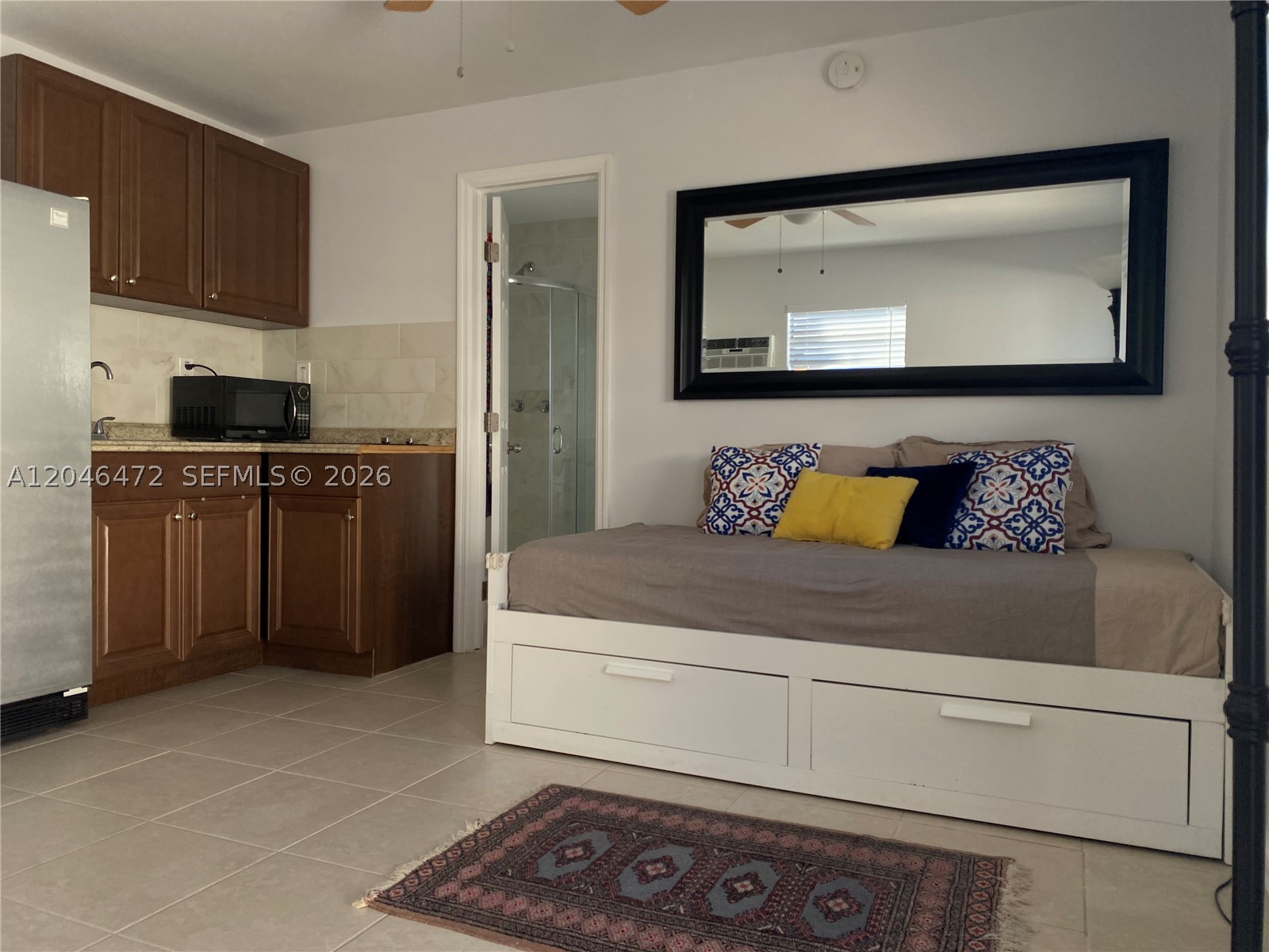 A12046472 Property Photo 16
