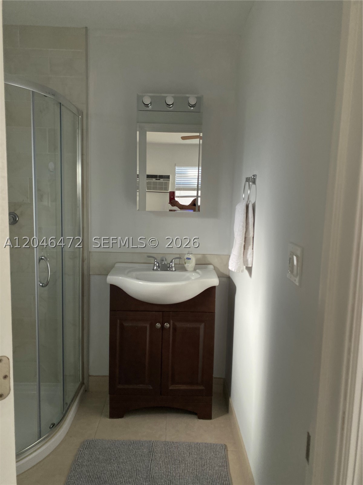 A12046472 Property Photo 31