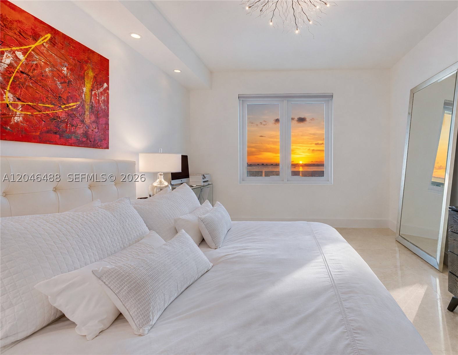 2301 Collins Ave Ph22 Property Photo 15