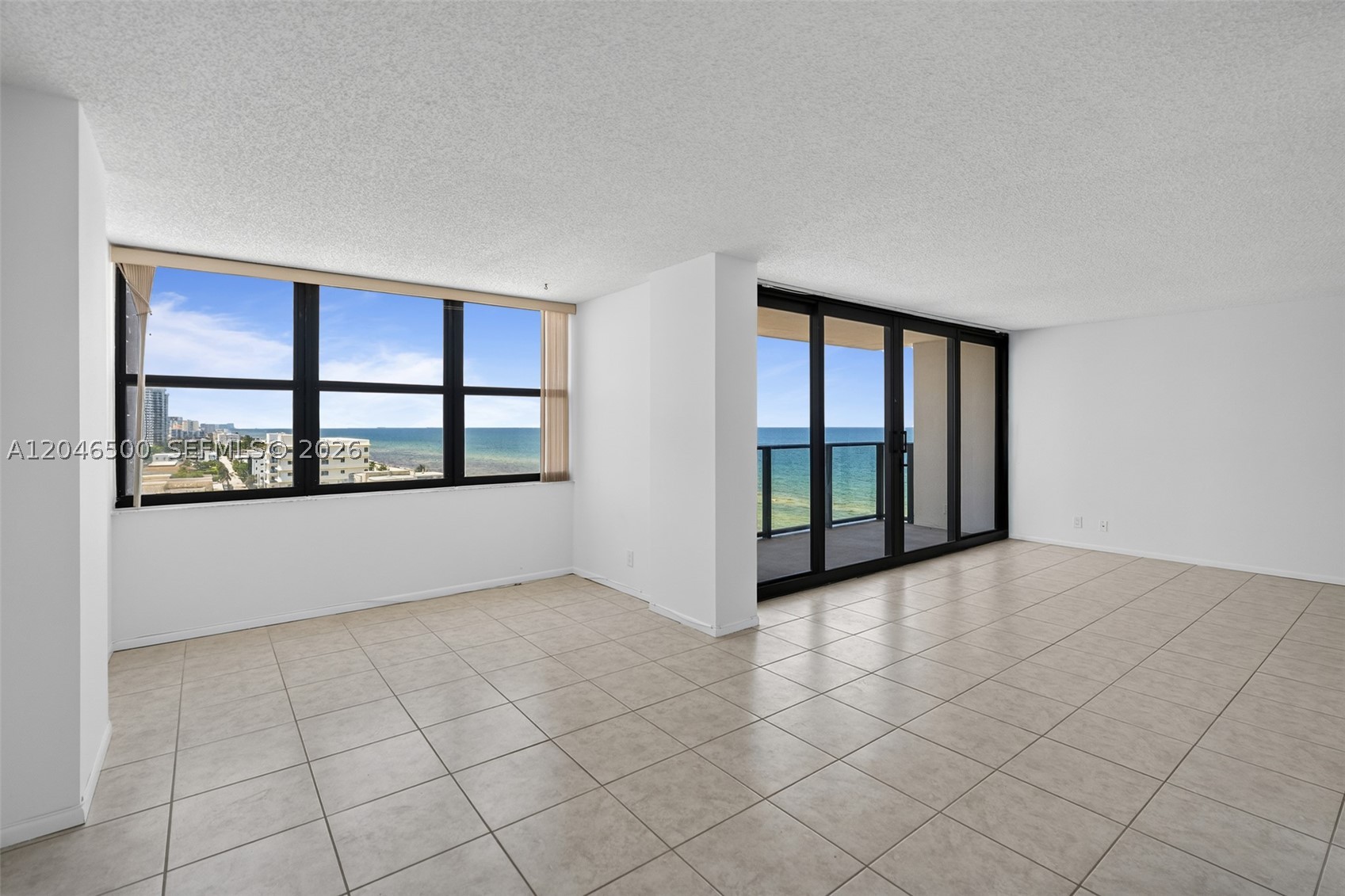 2301 S Ocean Dr 1004 Property Photo 6