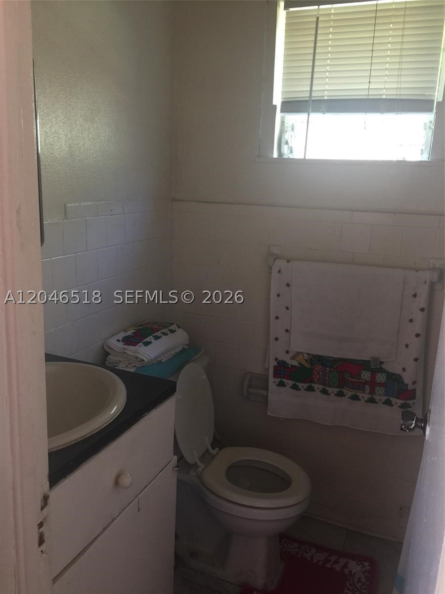 22 Sw 11th St Property Photo 2