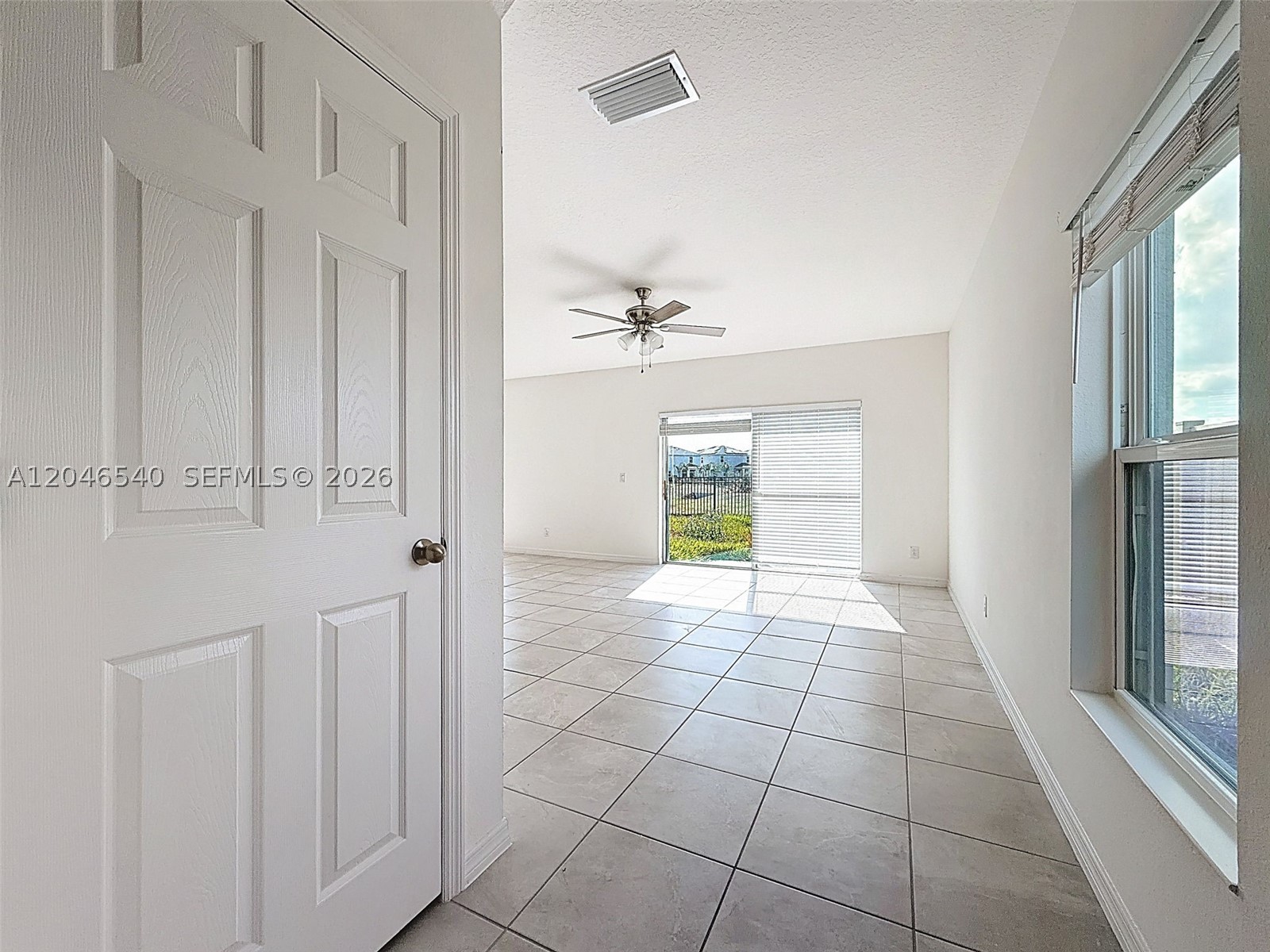 857 Scrub Oak Hammock Rd Property Photo 24