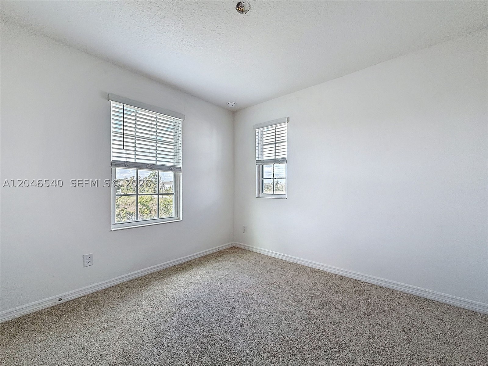 857 Scrub Oak Hammock Rd Property Photo 49